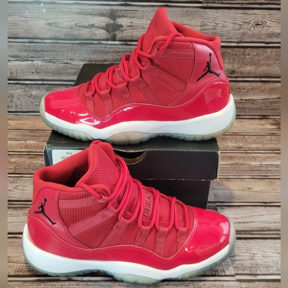 Jordan 11 Retro Win Like 96 - Picture 4 of 9